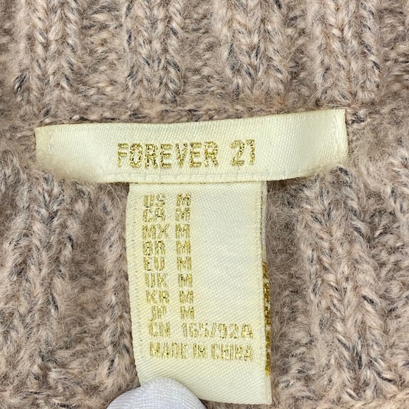 F21 BABY PINK KNIT SWEATER - Picture 2 of 4